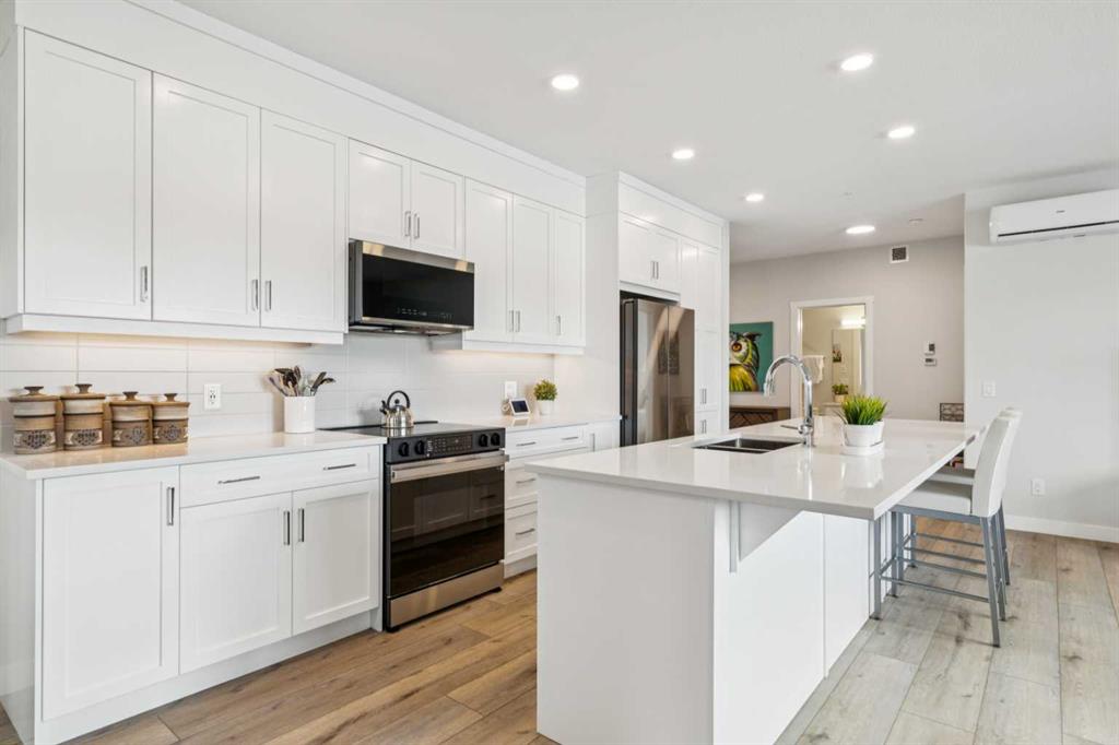 Picture for 313, 125 Wolf Hollow Crescent SE