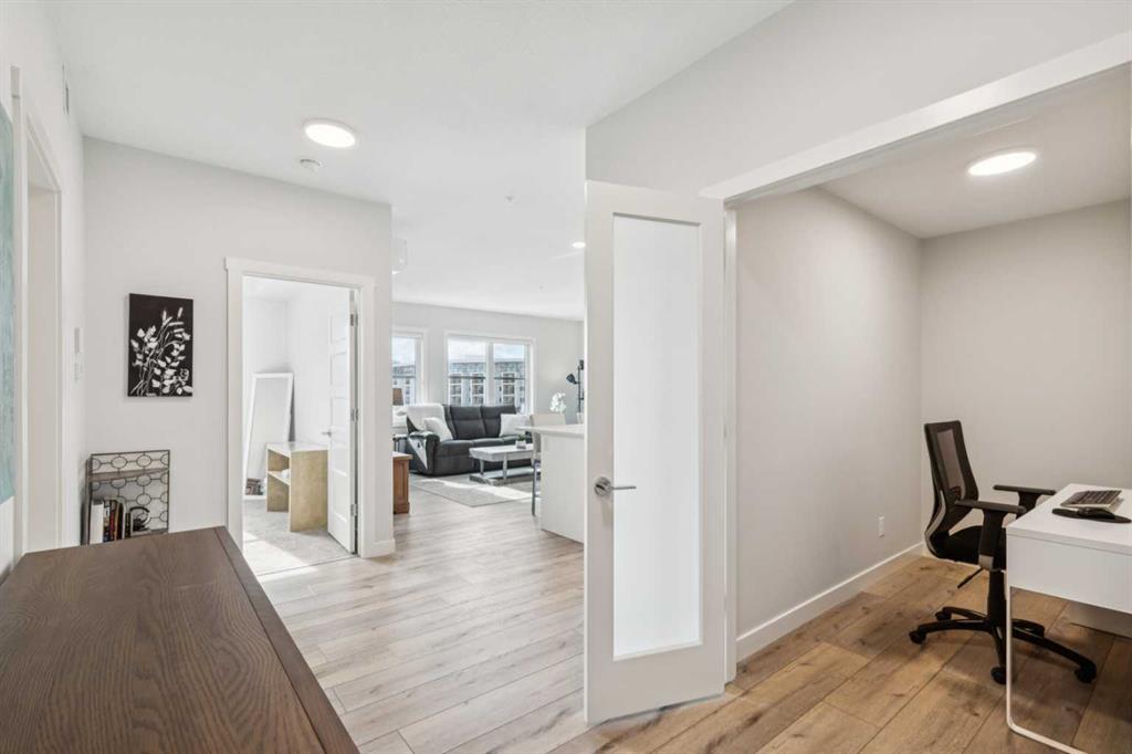 Picture for 313, 125 Wolf Hollow Crescent SE