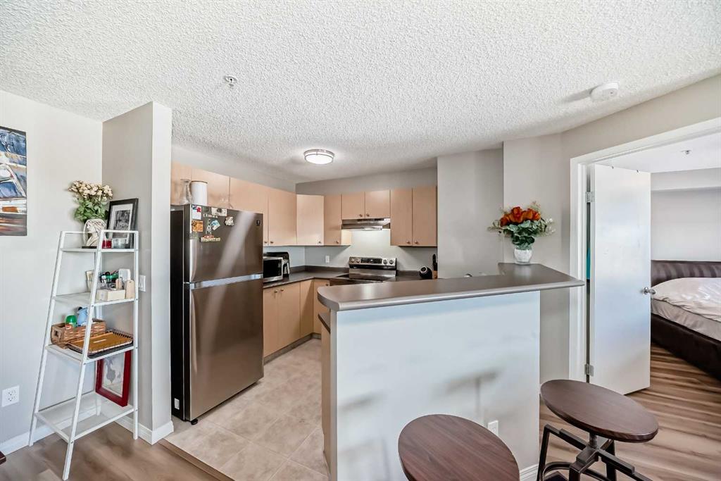 Picture for 6310, 304 Mackenzie Way SW