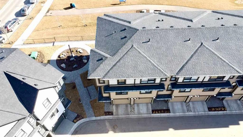 Picture for 101, 285 Chelsea Court 