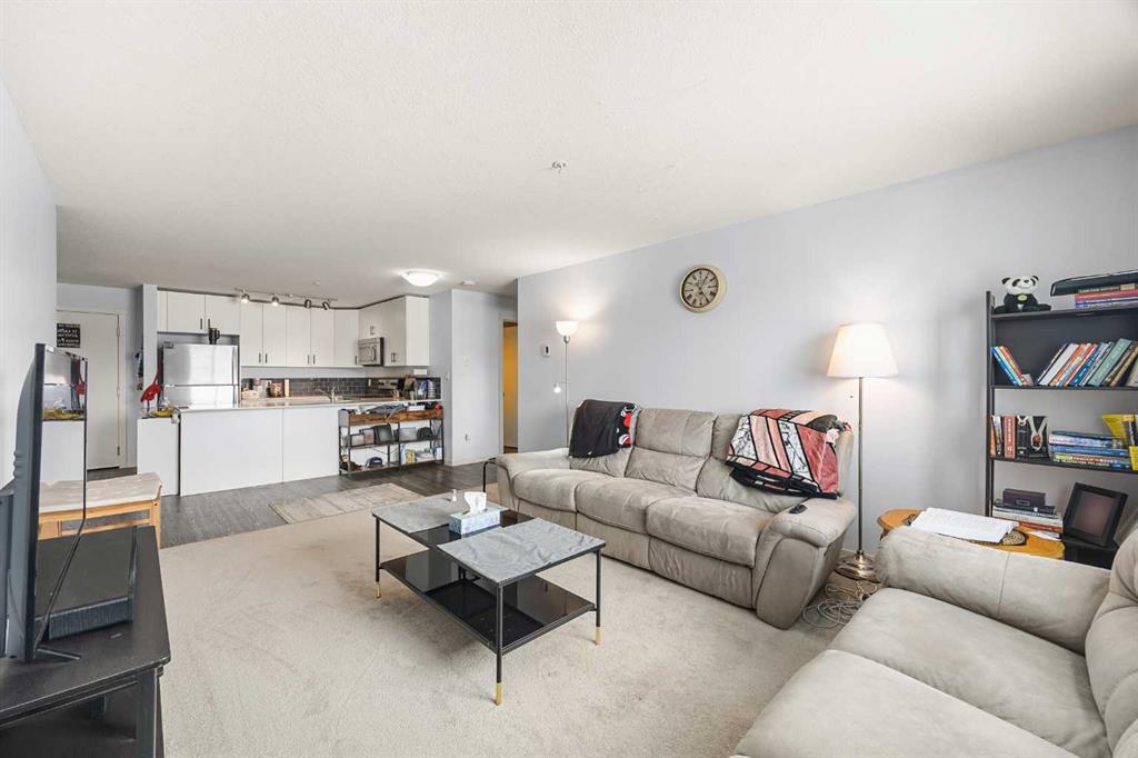 Picture for 2210, 181 Skyview Ranch Manor NE