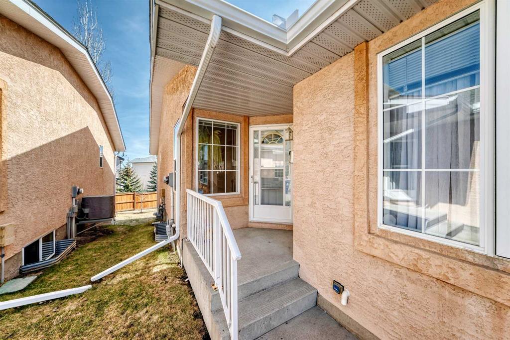 Picture for 337 Harvest Lake Green NE