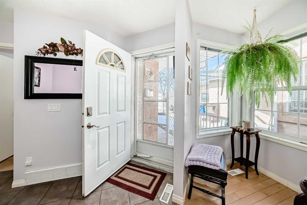 Picture for 337 Harvest Lake Green NE