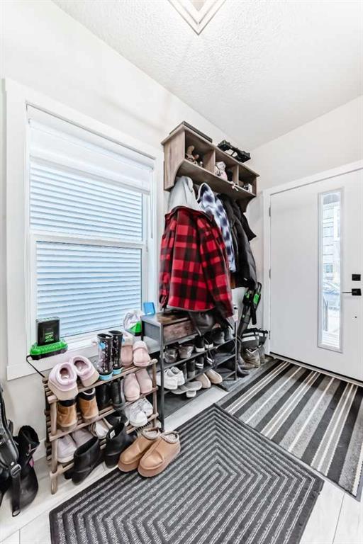 Picture for 223 Wolf Creek Avenue SE