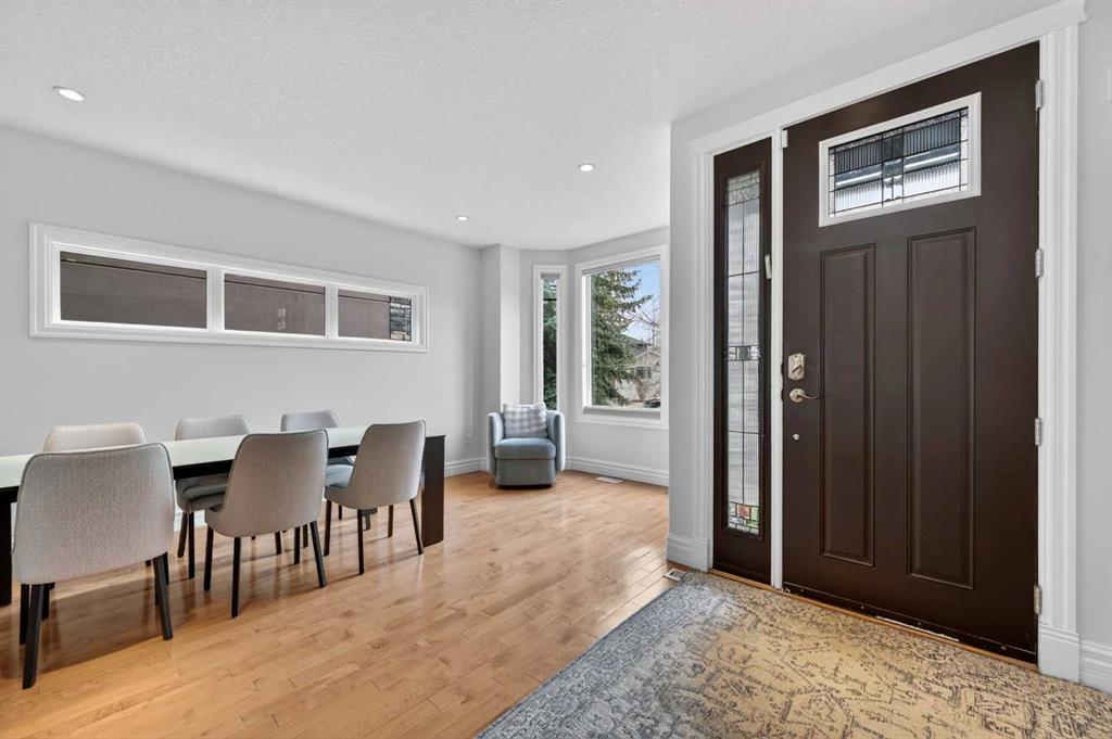 Picture for 1924 48 Avenue SW