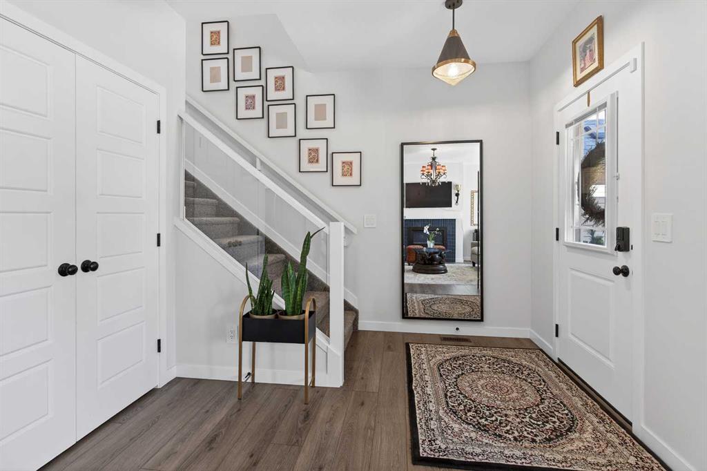 Picture for 825 Reynolds Manor SW