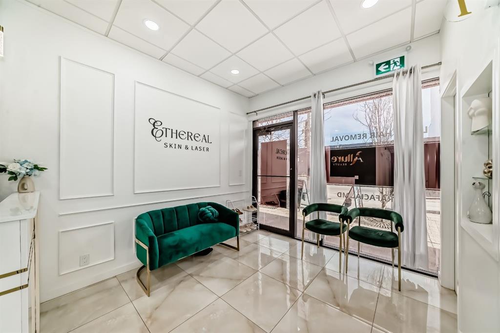 Picture for 6, 1015 Centre Street NW