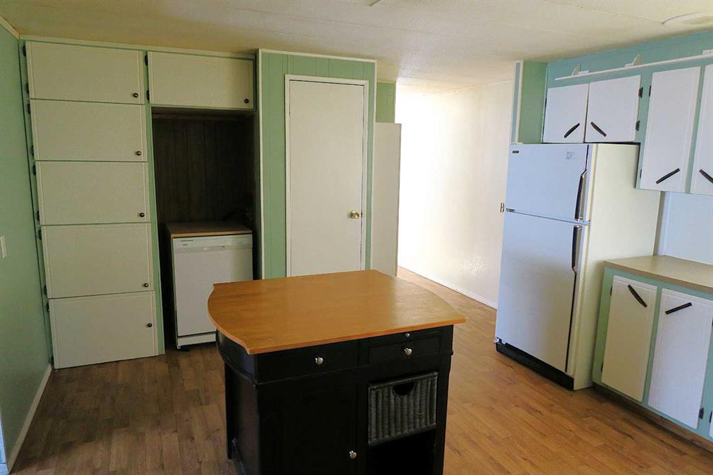 Picture for 316 3 Street N