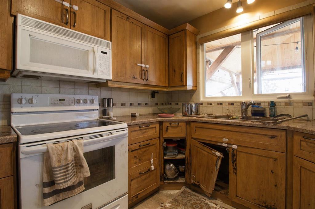 Picture for 131 Templewood Road NE