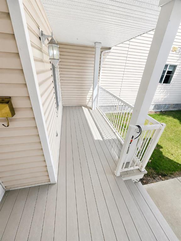 Picture for 218 Centre Avenue W