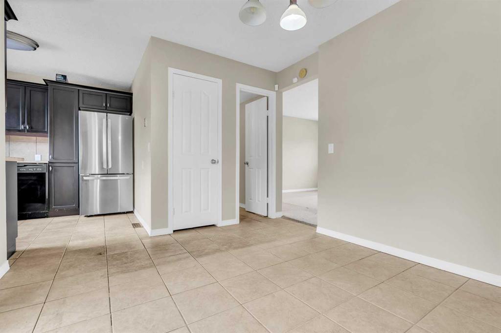 Picture for 87 Castleglen Road NE