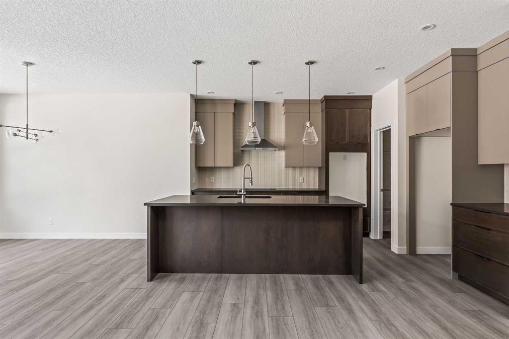 Picture for 506 Lucas Way NW