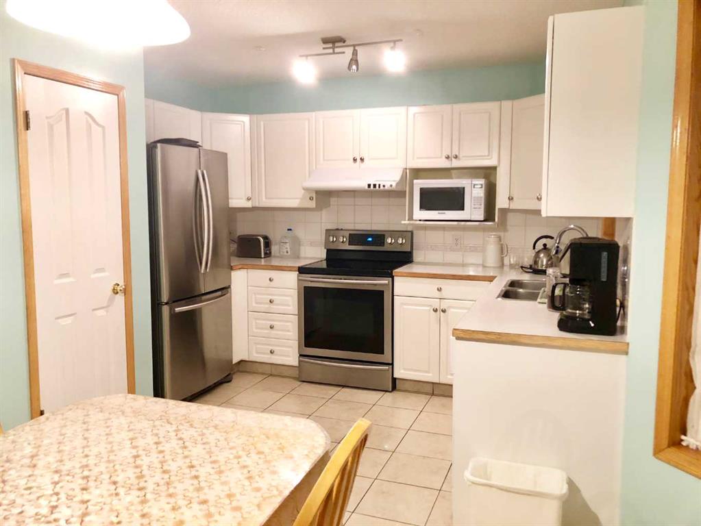 Picture for 264 hawkmount Close 