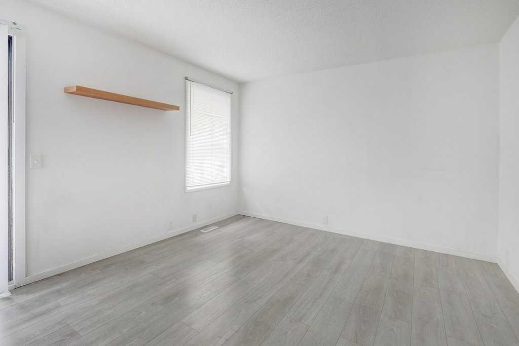 Picture for 1420 Ranchlands Road NW