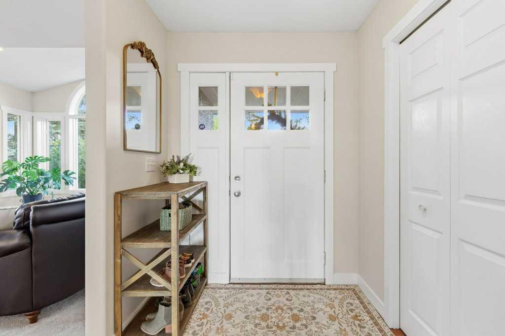 Picture for 71 Green Meadow Drive 