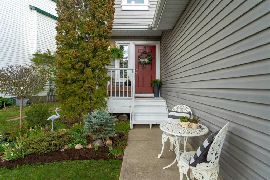 Picture for 3 Big Springs Hill SE