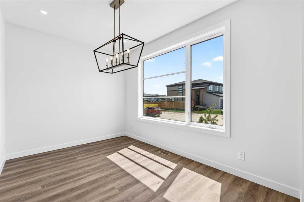 Picture for 1109 Sailfin Heath  