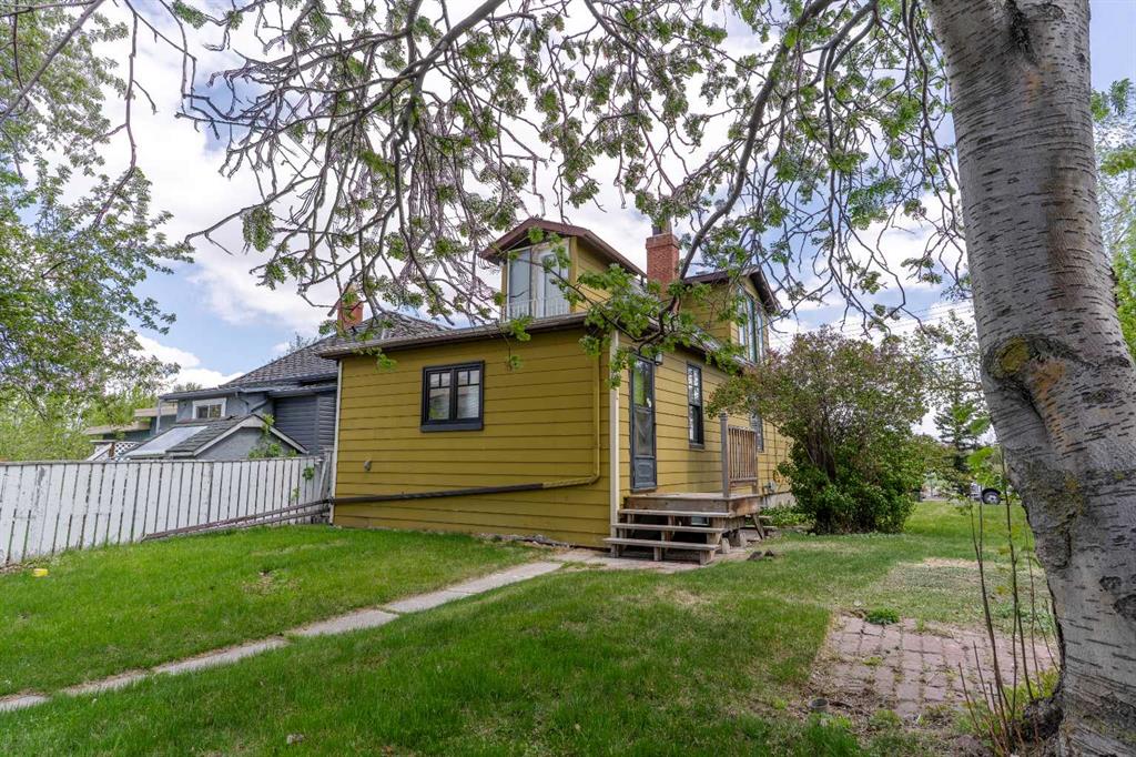 Picture for 1609 17A Street SE