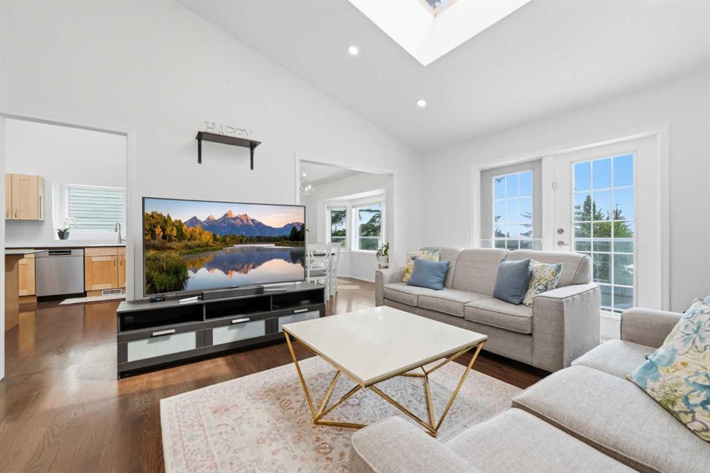 Picture for 84 Coach Gate Way SW