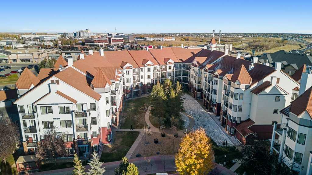 Picture for 240, 60 Royal Oak Plaza NW