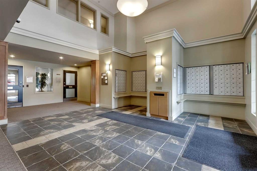 Picture for 205, 35 Richard Court SW