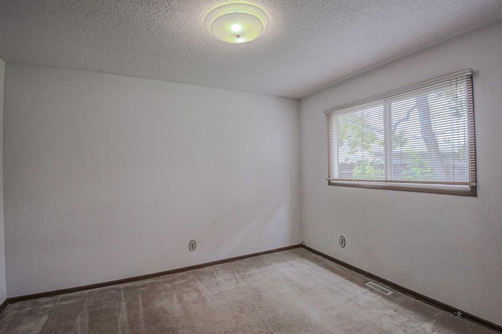 Picture for 1135 Southglen Drive SW