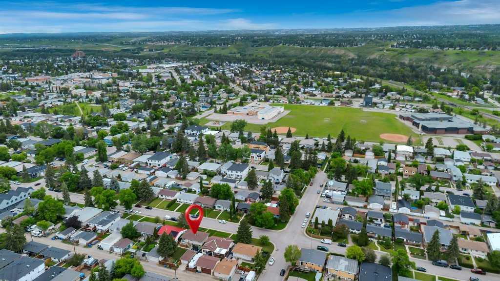 Picture for 7311 35 Avenue NW