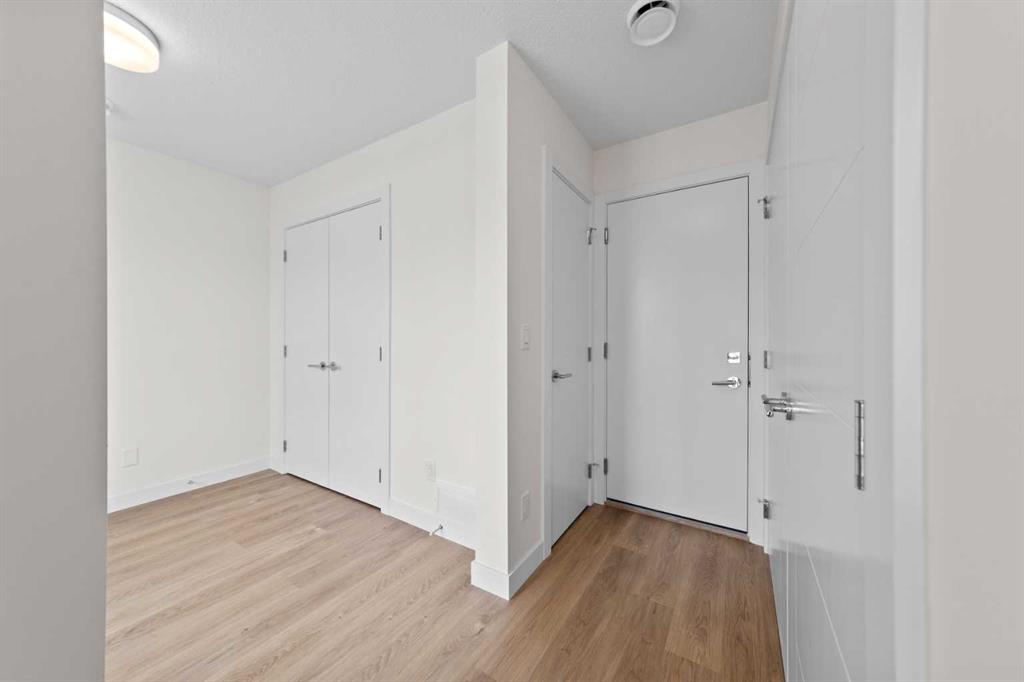 Picture for 1302, 201 Cooperswood Green SW