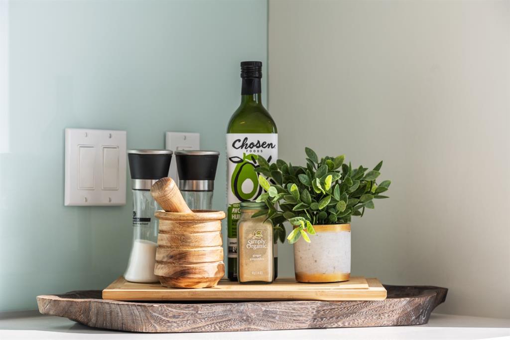 Picture for 2002, 1188 3rd Street SE