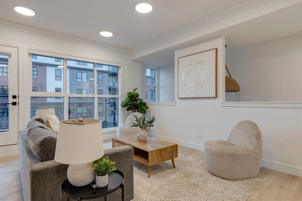 Picture for 702, 4270 Norford Avenue NW