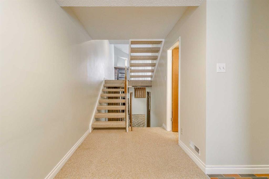 Picture for 9, 2225 Oakmoor Drive SW