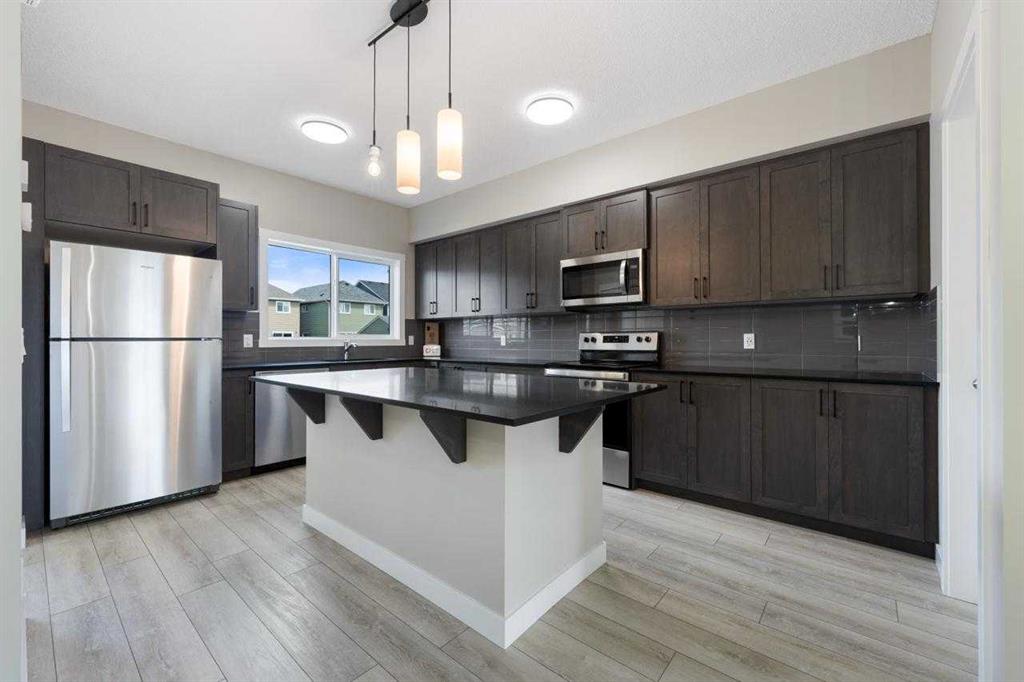 Picture for 340 Cobblestone Gate SW