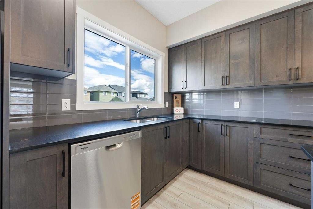 Picture for 340 Cobblestone Gate SW