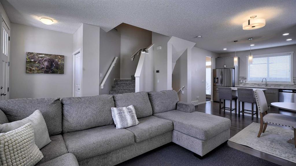 Picture for 393 Walden Parade SE