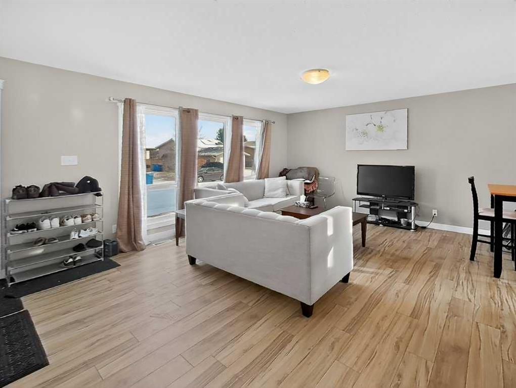 Picture for 10 Trent Road W