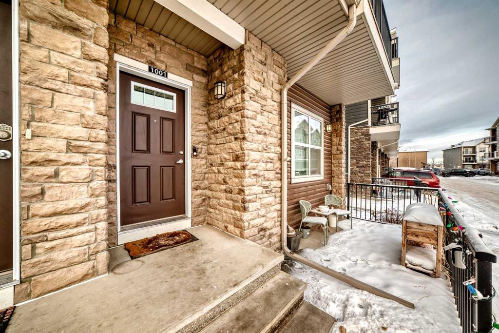 Picture for 1001, 250 Fireside View 