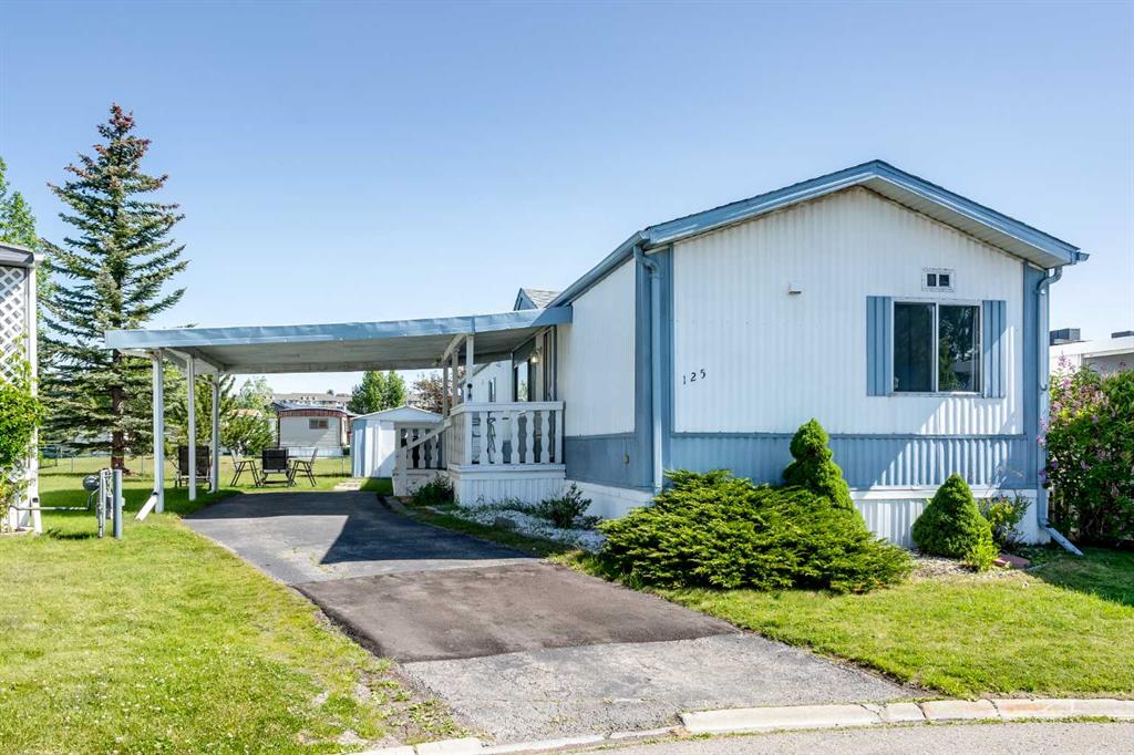 Picture for 125, 99 Arbour Lake Road NW