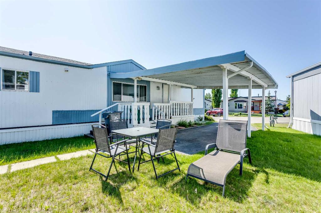 Picture for 125, 99 Arbour Lake Road NW