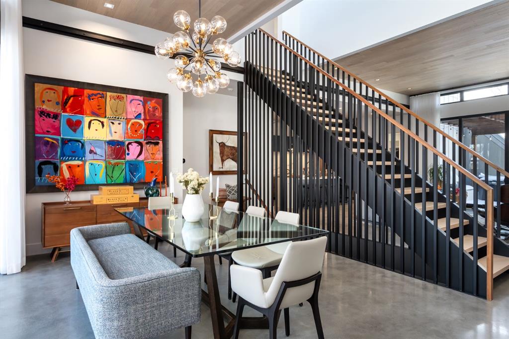 Picture for 411 Cliffe Avenue SW