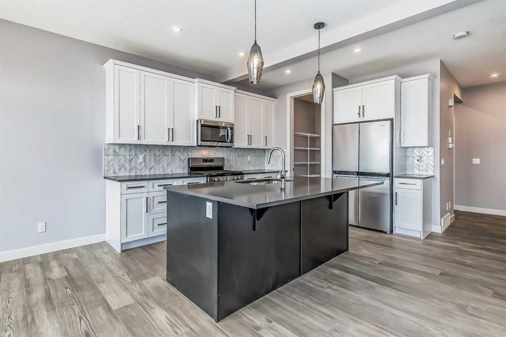 Picture for 8 Topaz Place 