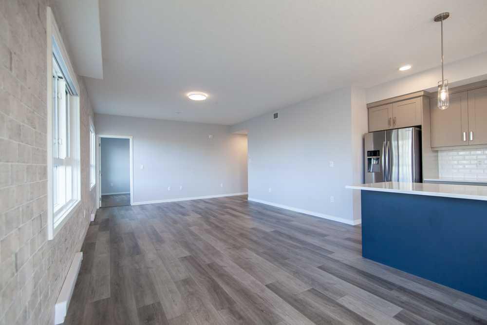 Picture for 103, 40 Carrington Plaza NW