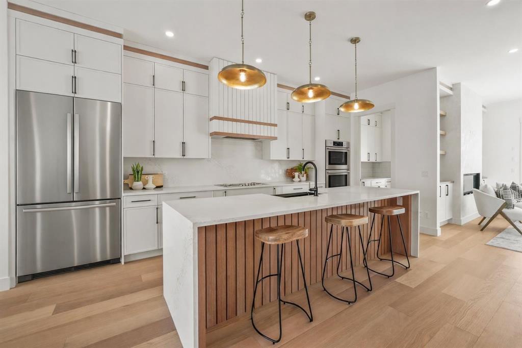 Picture for 2421 25 Avenue NW