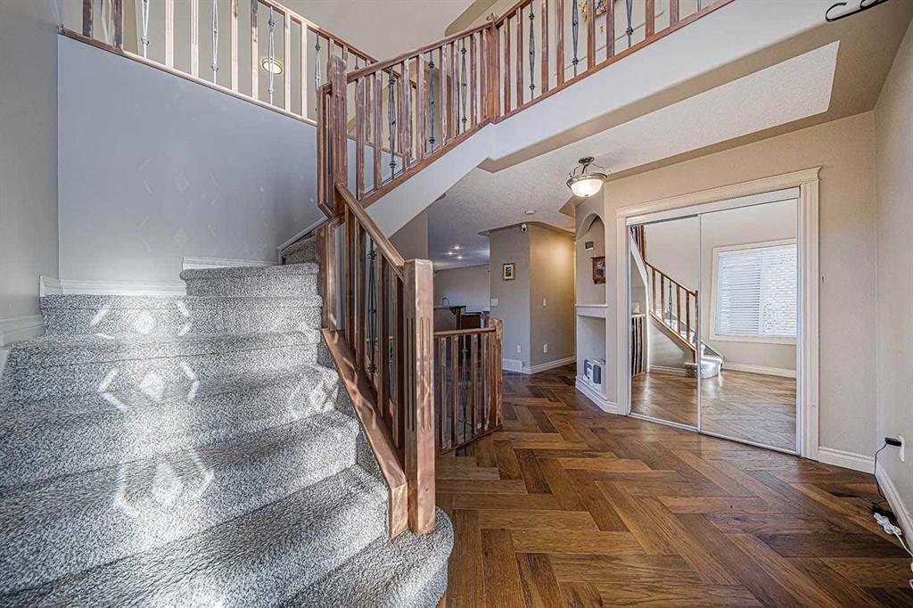 Picture for 22 Royal Birch Way NW