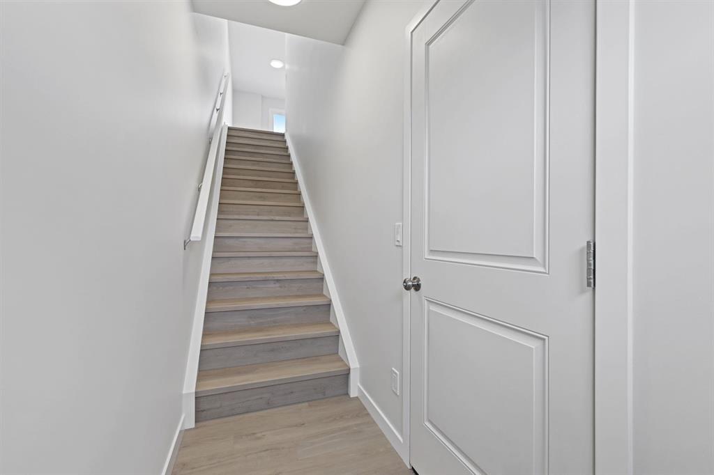 Picture for 5 Valarosa Park 