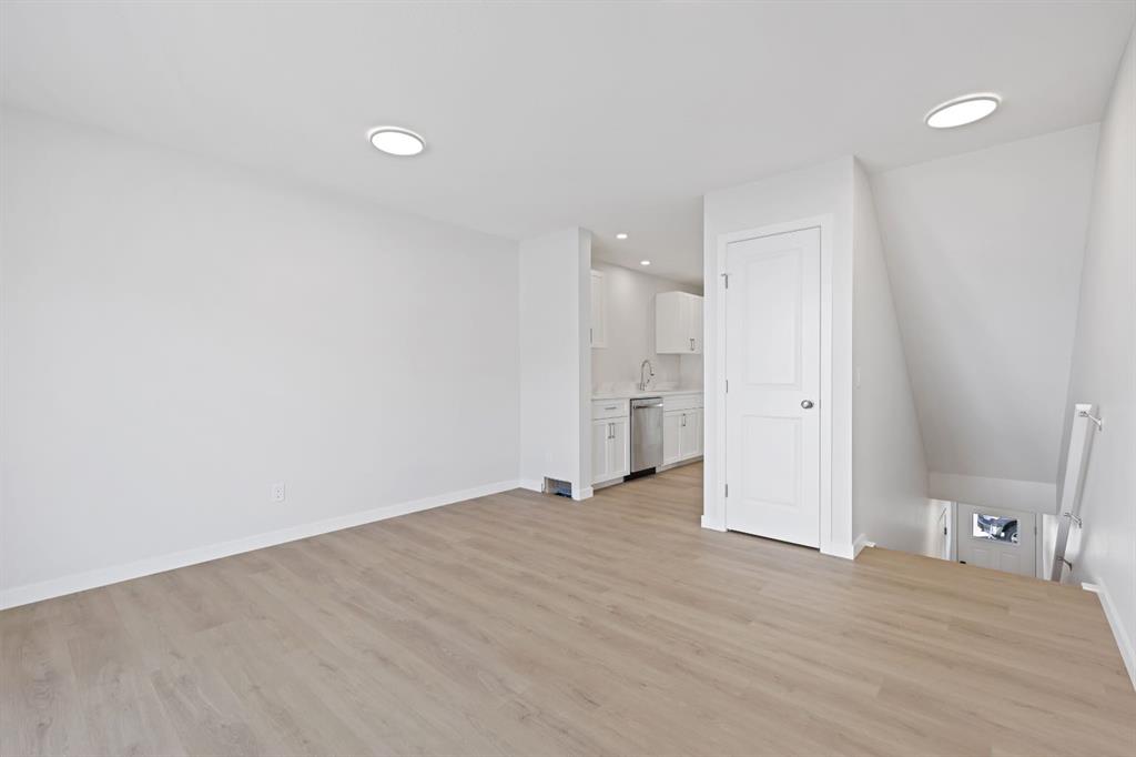 Picture for 5 Valarosa Park 