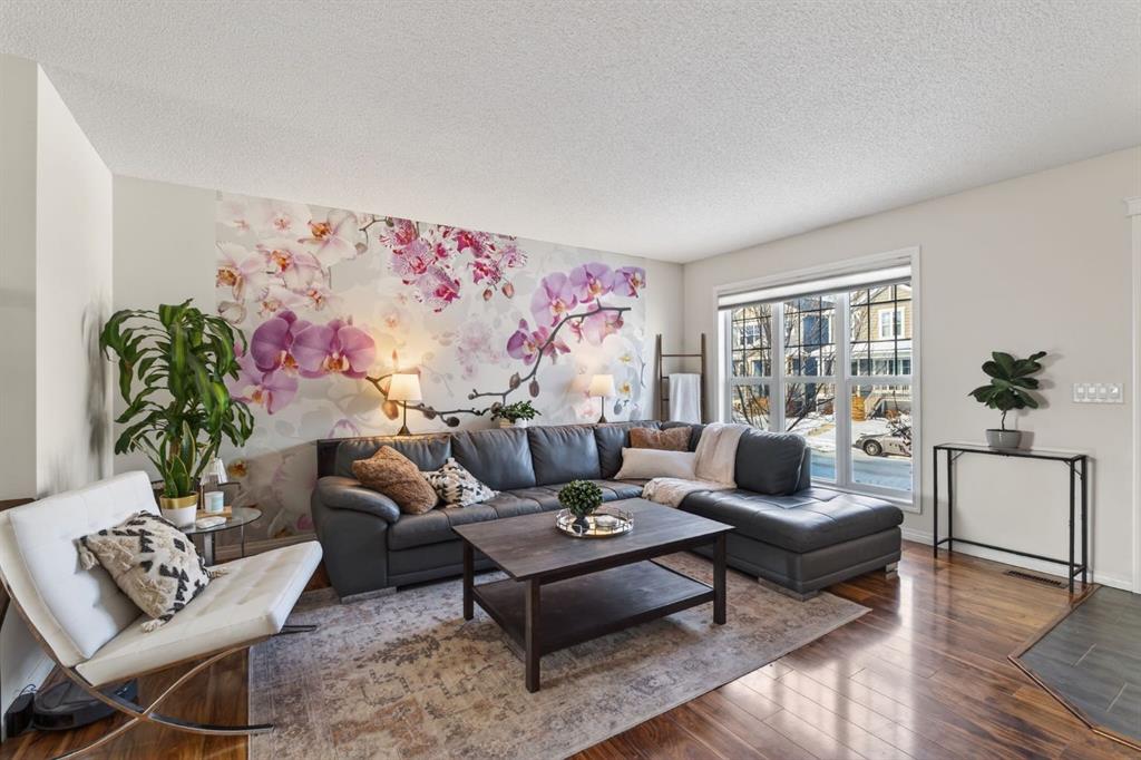 Picture for 338 Cranford Park SE