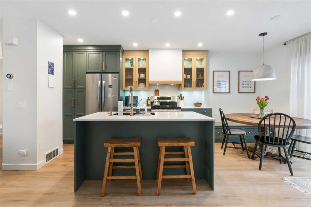 Picture for 46 Prestwick Rise SE