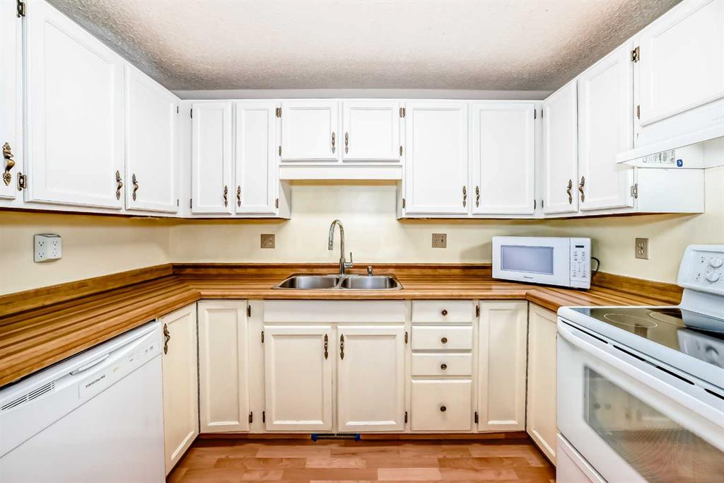 Picture for 29, 28 Berwick Crescent NW