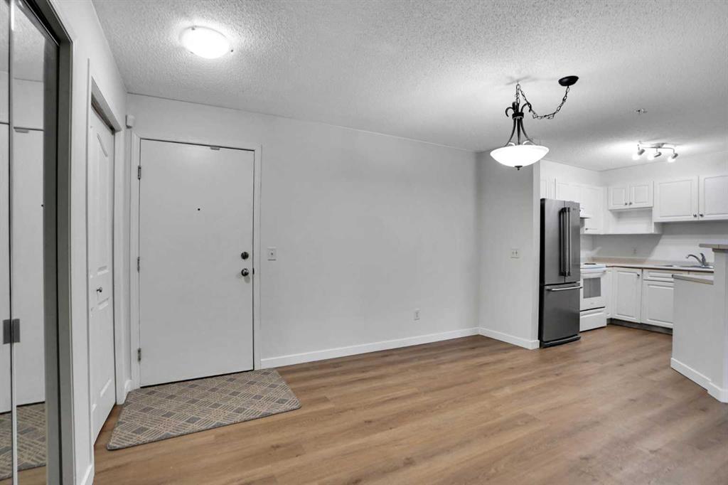 Picture for 107, 5500 Somervale Court SW