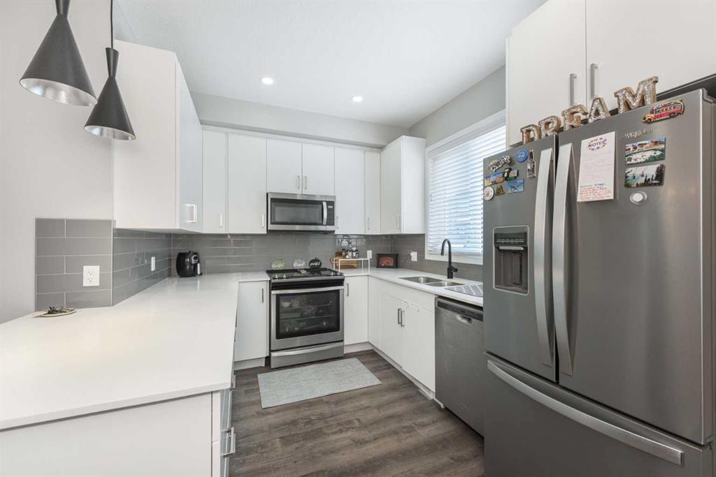 Picture for 219, 850 Belmont Drive SW